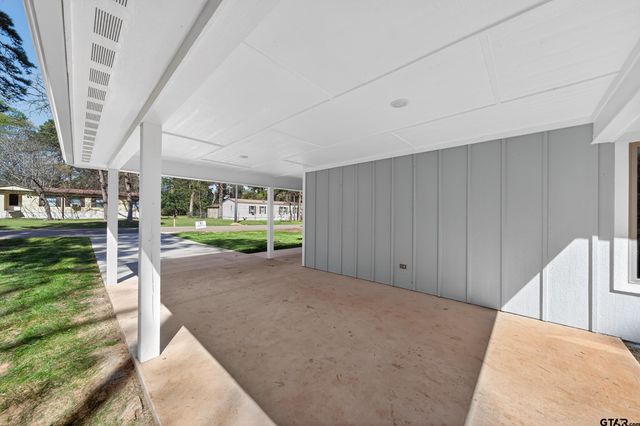 329 Wiley Dr., Bullard, TX 75757