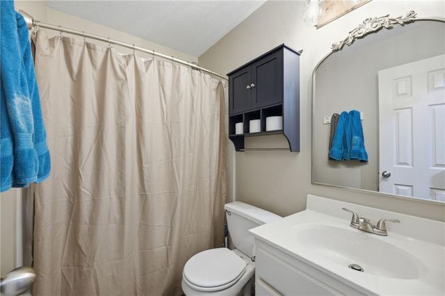 500 E Cheyenne Street, Gardner, KS 66030