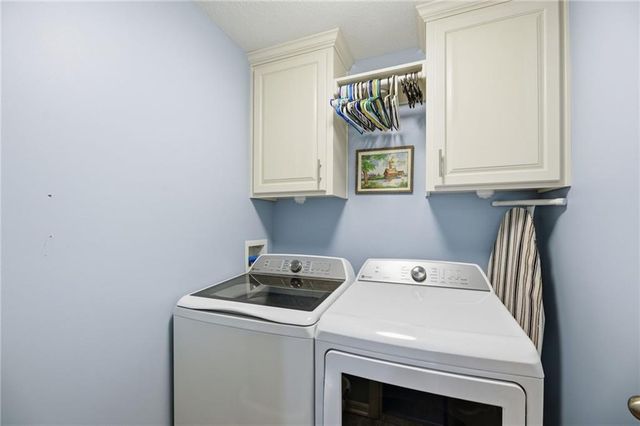 500 E Cheyenne Street, Gardner, KS 66030