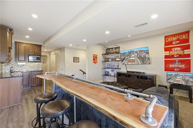 500 E Cheyenne Street, Gardner, KS 66030