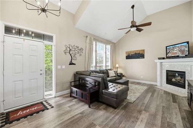 500 E Cheyenne Street, Gardner, KS 66030