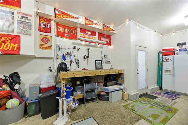 500 E Cheyenne Street, Gardner, KS 66030