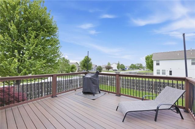 500 E Cheyenne Street, Gardner, KS 66030