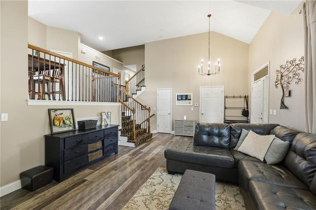 500 E Cheyenne Street, Gardner, KS 66030