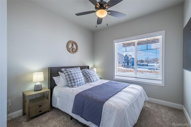 3442 COTTAGE COVE Drive, Fenton Charter Township, MI 48430