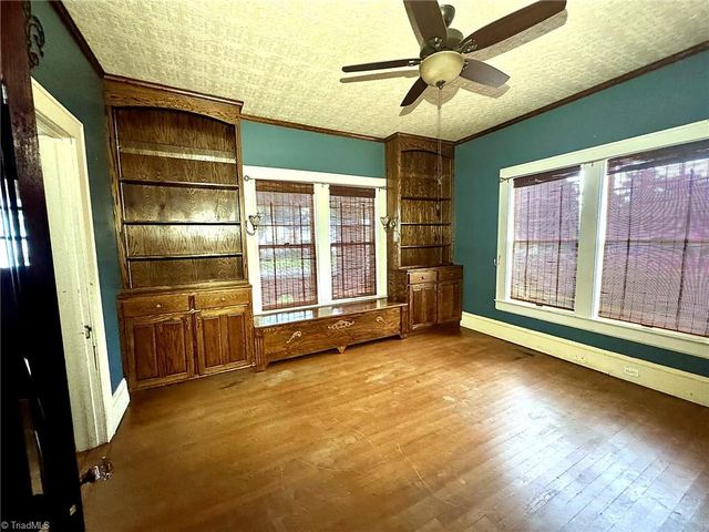441 Elk Spur Street, Elkin, NC 28621