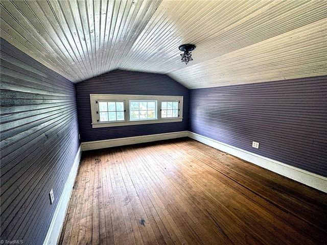 441 Elk Spur Street, Elkin, NC 28621