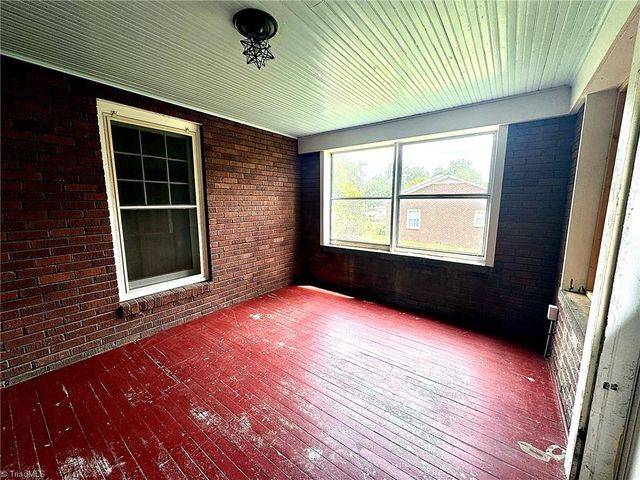 441 Elk Spur Street, Elkin, NC 28621