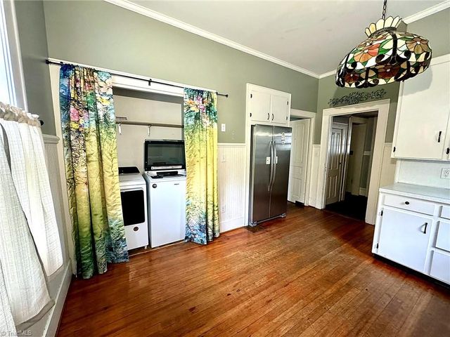 441 Elk Spur Street, Elkin, NC 28621