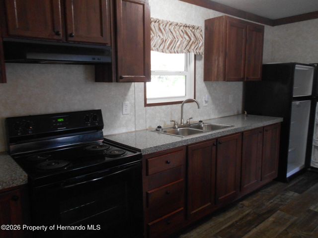 14883 Rialto Avenue, Brooksville, FL 34613