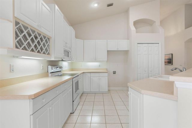 24 ESSEX LANE, Palm Coast, FL 32164