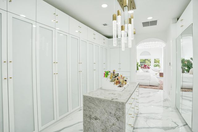 2663 BIRCH Terrace, Davie, FL 33330