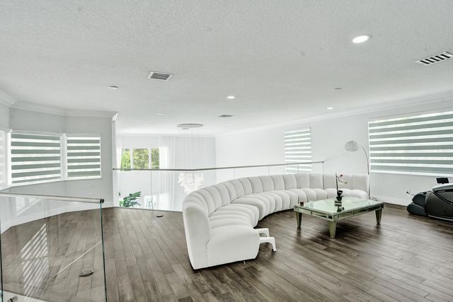 2663 BIRCH Terrace, Davie, FL 33330