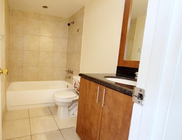 494 NW 165th Street 602, Miami, FL 33169