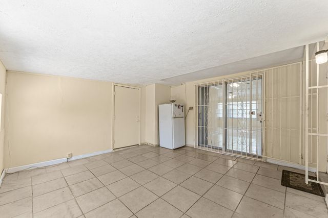 610 SW 10th Court, Deerfield Beach, FL 33441