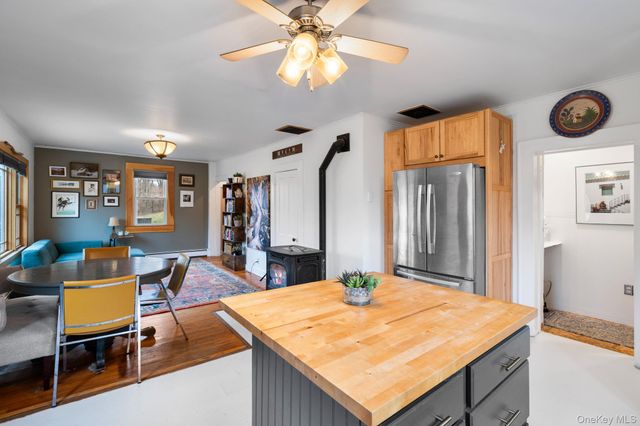 4721 State Route 9G, Germantown, NY 12526