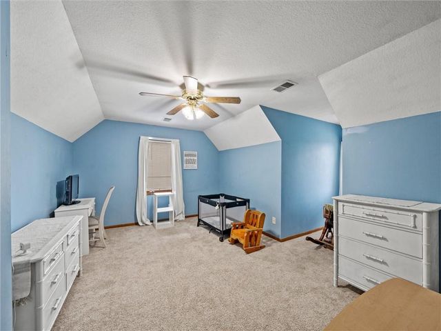 201 SE Citadel Drive, Lee's Summit, MO 64063