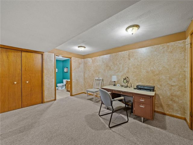 201 SE Citadel Drive, Lee's Summit, MO 64063