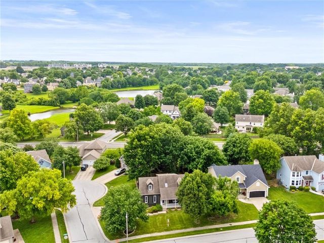 201 SE Citadel Drive, Lee's Summit, MO 64063