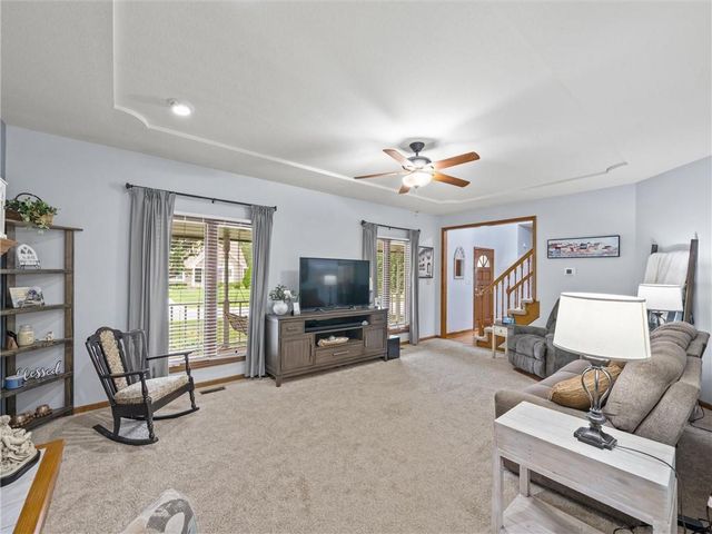 201 SE Citadel Drive, Lee's Summit, MO 64063