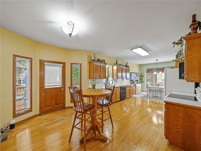 201 SE Citadel Drive, Lee's Summit, MO 64063