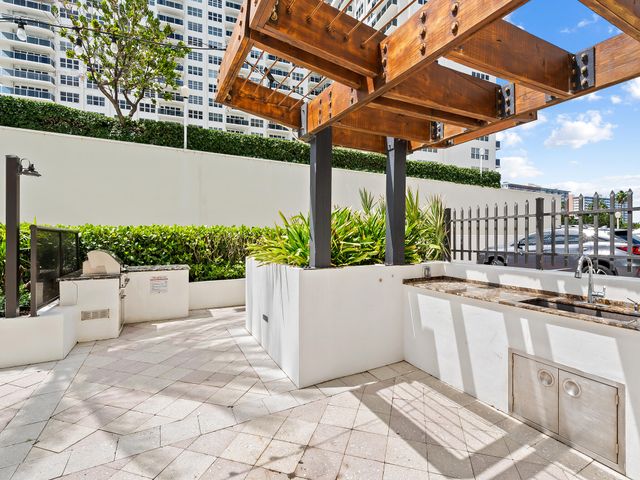 3550 Galt Ocean Drive 1011, Fort Lauderdale, FL 33308