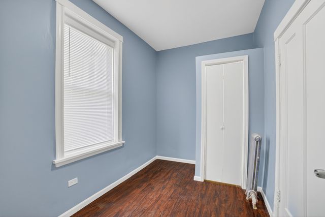 1419 S Kedvale Avenue, Chicago, IL 60623