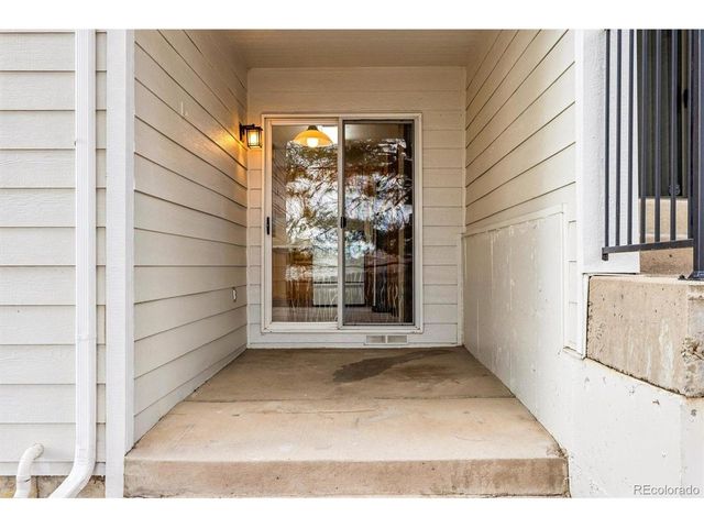 1896 S Cole St, Lakewood, CO 80228