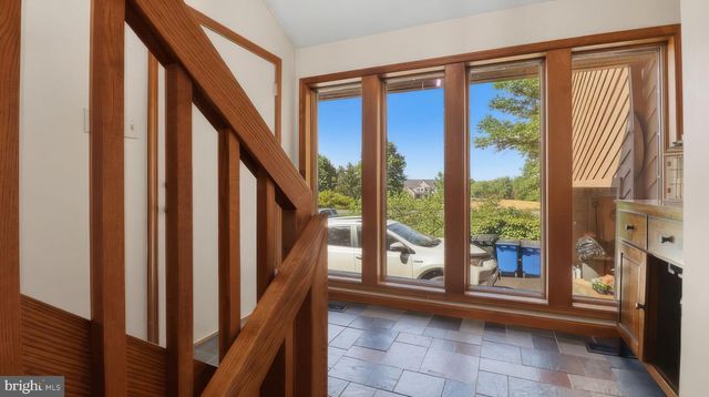 2185 SAMS CREEK RD, Westminster, MD 21157