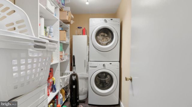 2185 SAMS CREEK RD, Westminster, MD 21157