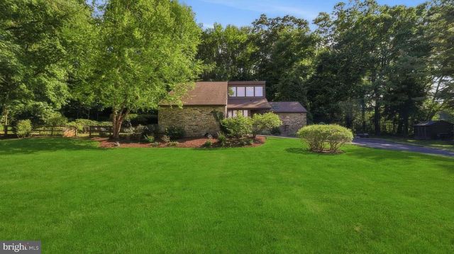 2185 SAMS CREEK RD, Westminster, MD 21157