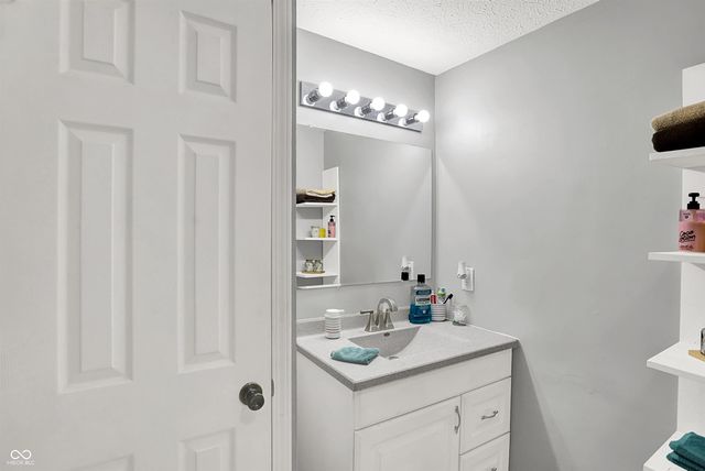 7451 W Mooresville Road, Camby, IN 46113