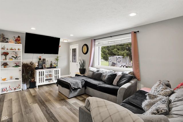 7451 W Mooresville Road, Camby, IN 46113