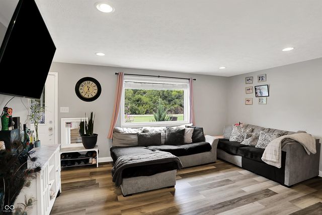 7451 W Mooresville Road, Camby, IN 46113