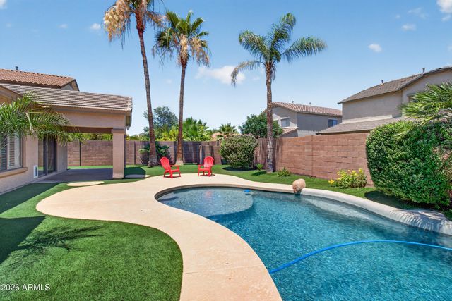 4158 E PEACH TREE Drive, Chandler, AZ 85249