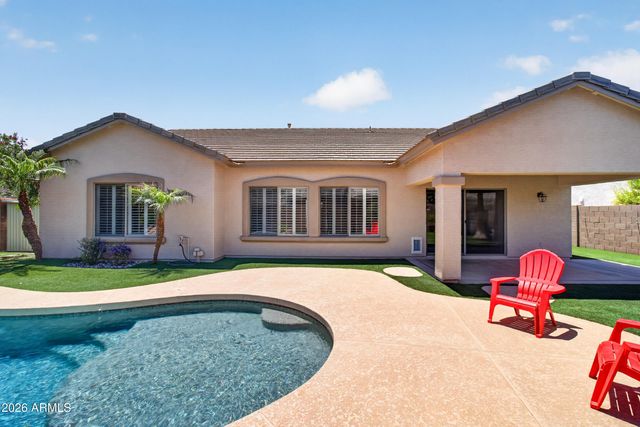 4158 E PEACH TREE Drive, Chandler, AZ 85249