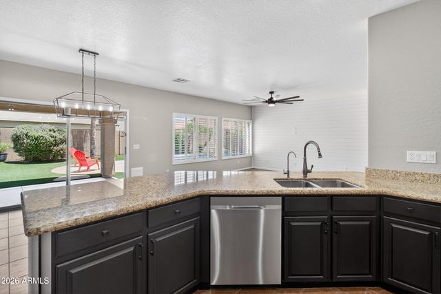 4158 E PEACH TREE Drive, Chandler, AZ 85249