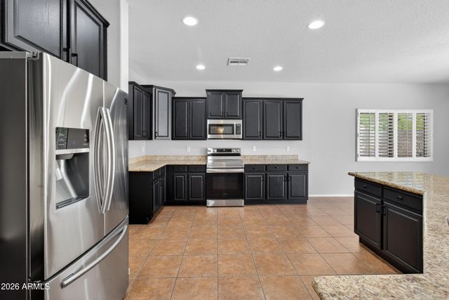 4158 E PEACH TREE Drive, Chandler, AZ 85249