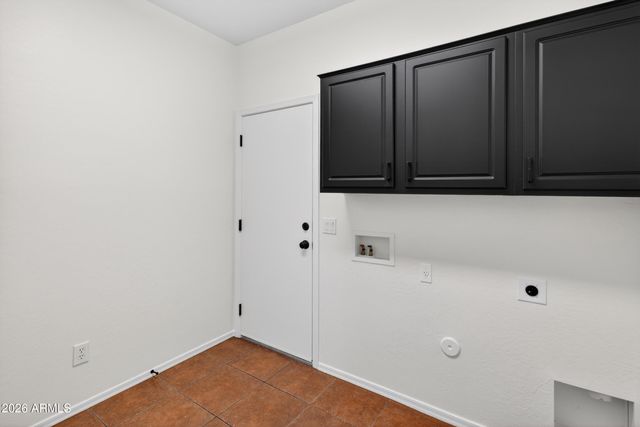 4158 E PEACH TREE Drive, Chandler, AZ 85249