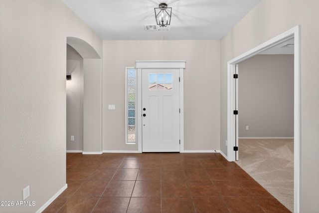 4158 E PEACH TREE Drive, Chandler, AZ 85249