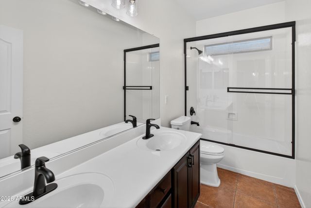 4158 E PEACH TREE Drive, Chandler, AZ 85249