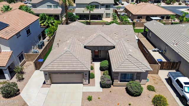 4158 E PEACH TREE Drive, Chandler, AZ 85249