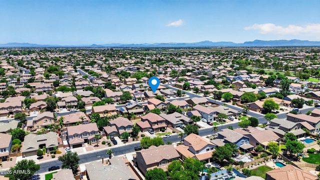 4158 E PEACH TREE Drive, Chandler, AZ 85249