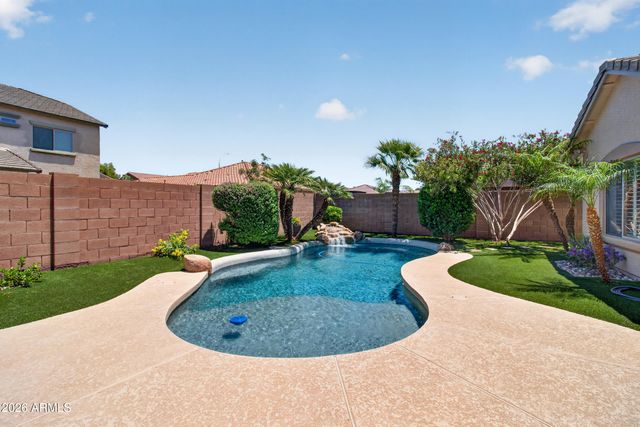 4158 E PEACH TREE Drive, Chandler, AZ 85249