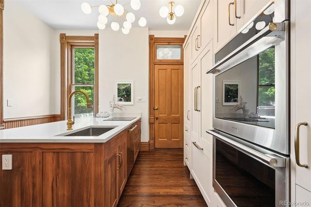 2104 Glenarm Place, Denver, CO 80205