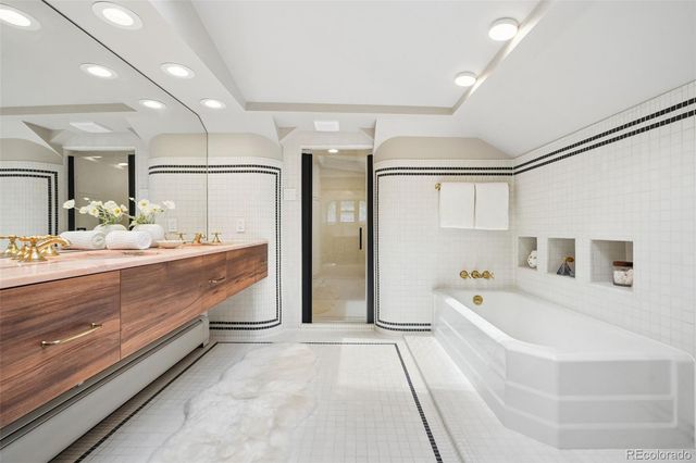 2104 Glenarm Place, Denver, CO 80205