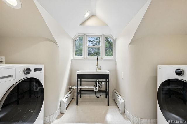 2104 Glenarm Place, Denver, CO 80205