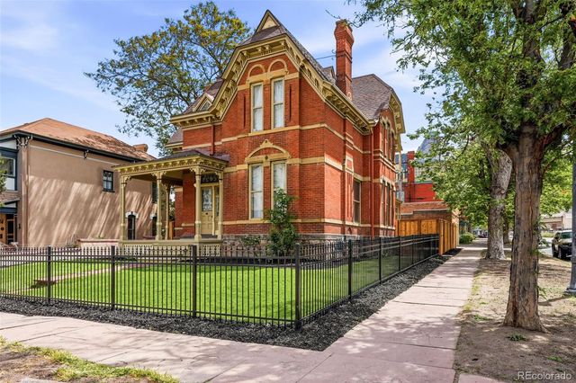 2104 Glenarm Place, Denver, CO 80205