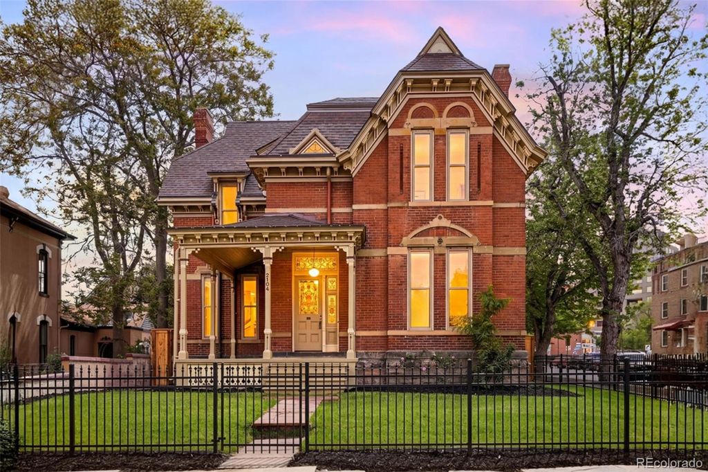 2104 Glenarm Place, Denver, CO 80205