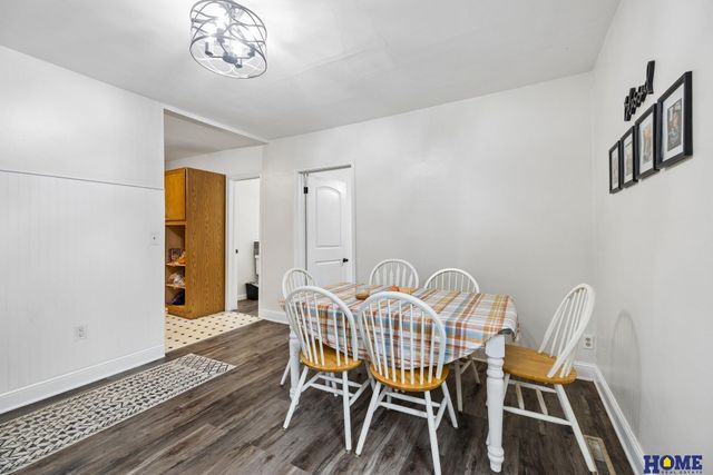 6042 Leighton Avenue, Lincoln, NE 68507